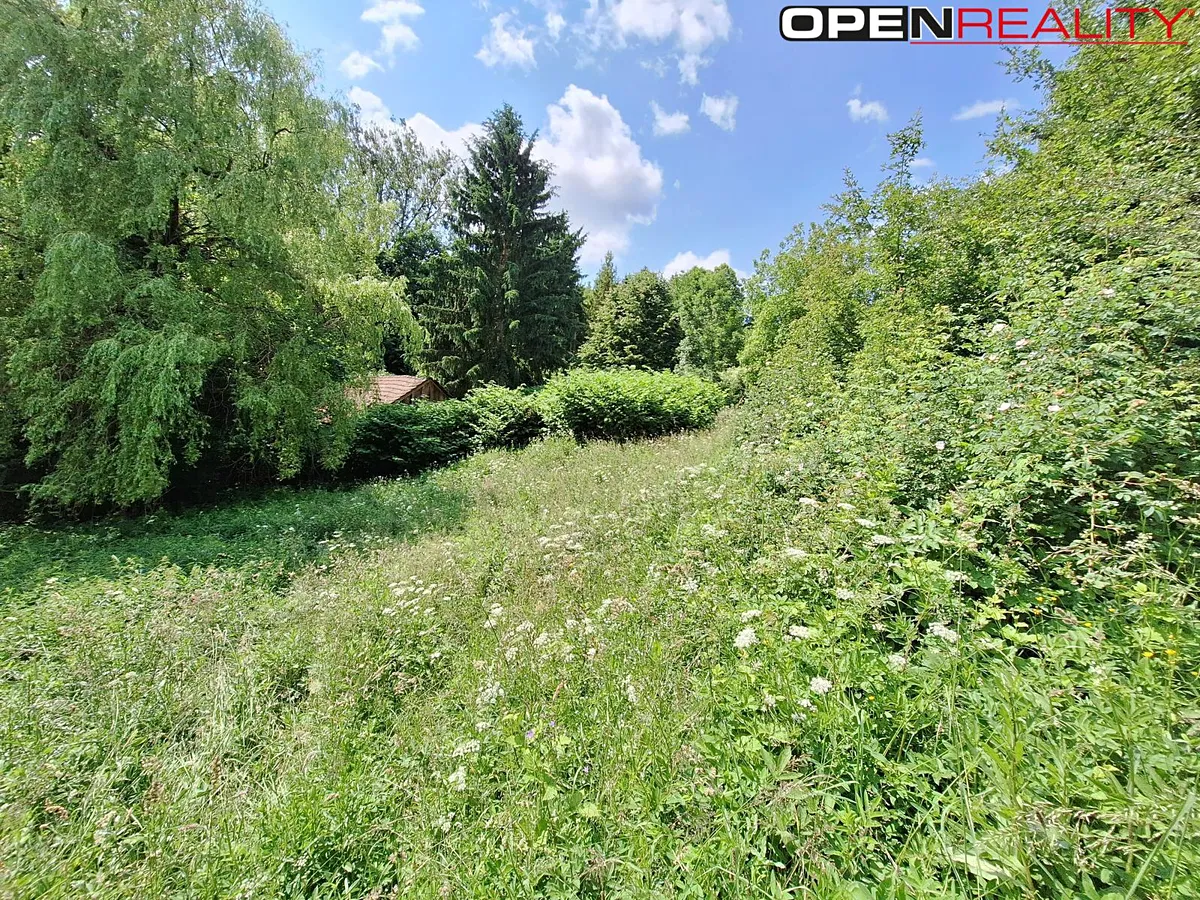 Prodej rodinného domu 80 m², pozemek 18929 m²